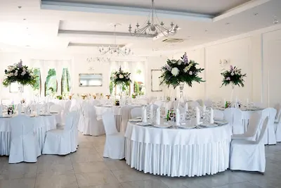 Komplek"SOWA" Wypożyczalnia dekoracji ślubnych i okolicznościowych